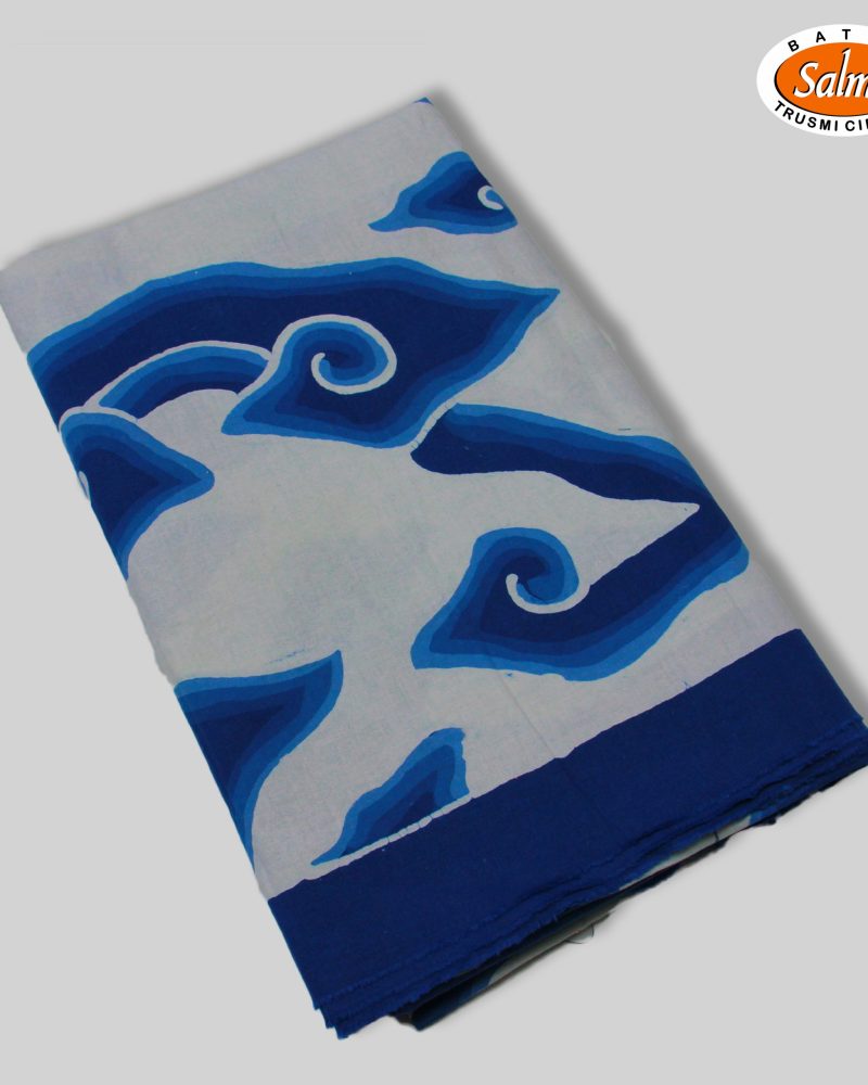 BATIK SALMA Kain Batik Tulis Gradasi Mega Mendung