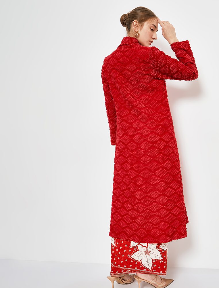 BATIK SALMA Kebaya Sutra Tenun Bulu Merah 2