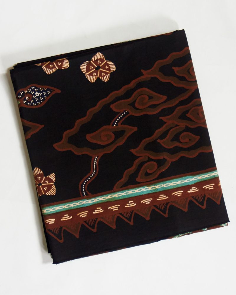BATIK SALMA Kain Batik Tulis Mega Mendung Hitam Katun Primisima 2 Meter