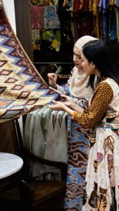 Cara merawat dan menjaga batik