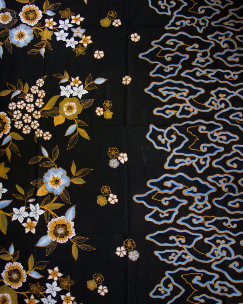 Kain Batik Tulis Katun Mega Mendung Comb Bunga 2