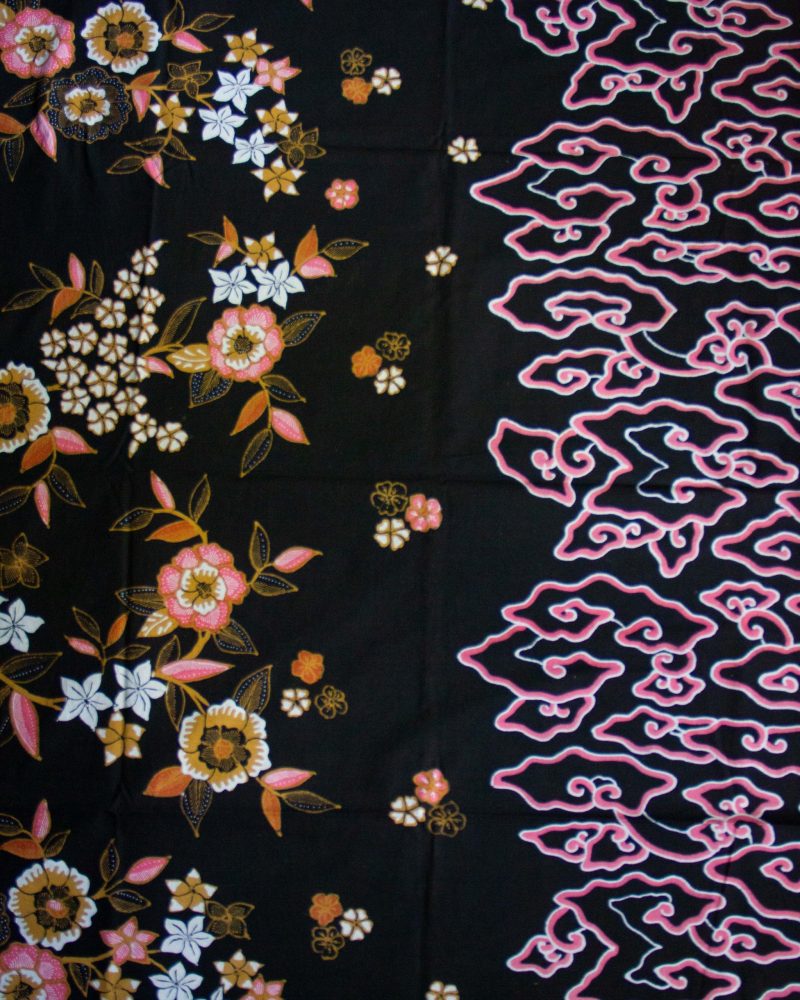 Kain Batik Tulis Katun Mega Mendung Comb Bunga 3