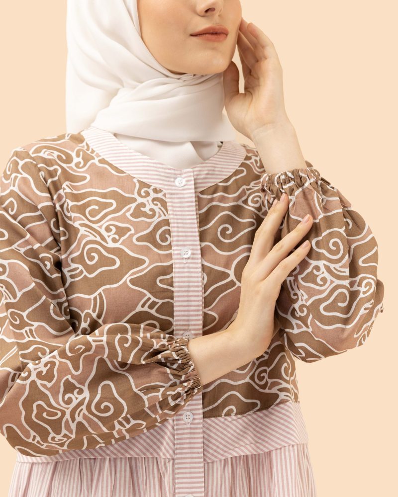gamis mega mendung comb lurik- coklat