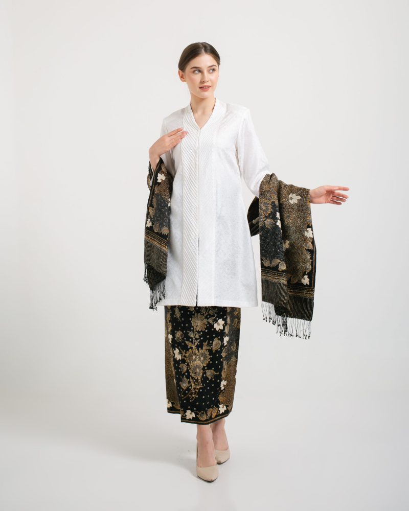 Batik Salma Sarung Selendang Tenun Baron
