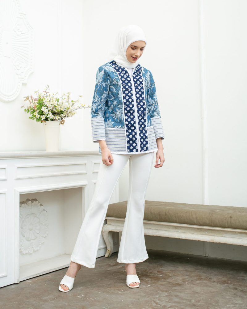 Batik Salma Blouse Lis Putih Stick 1