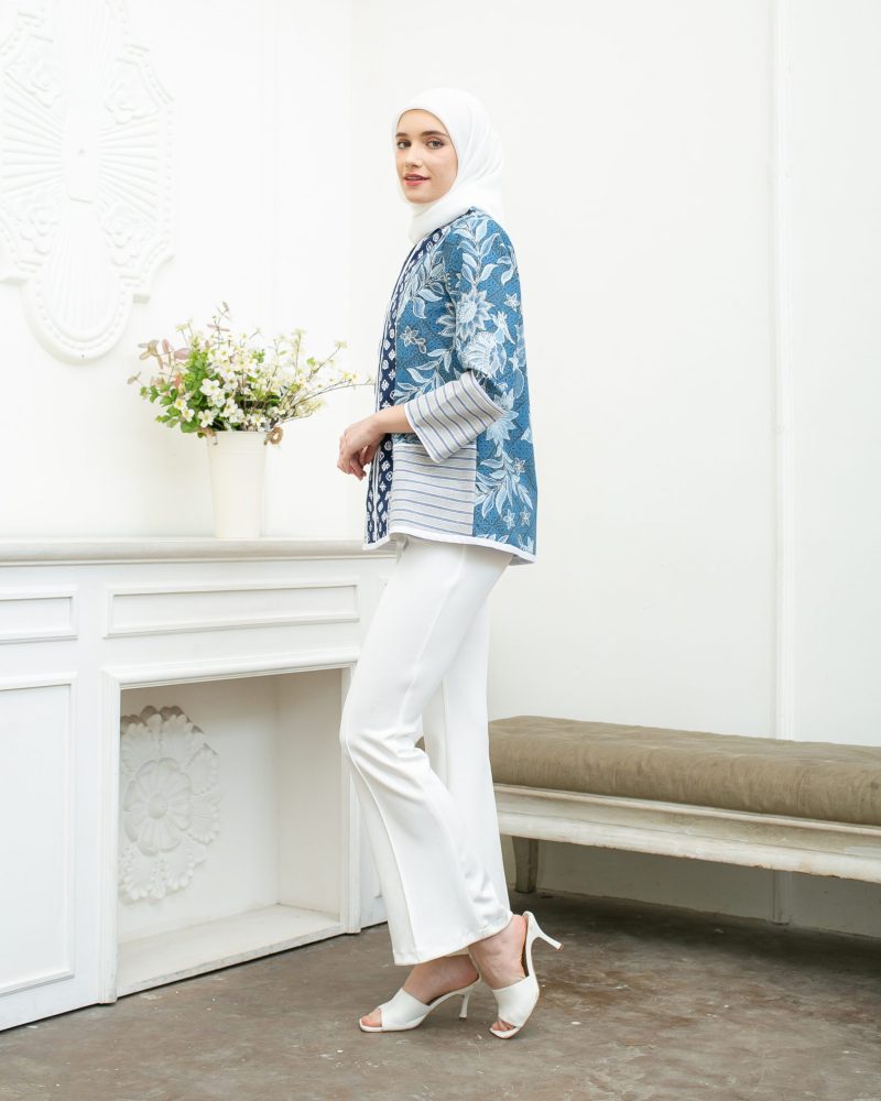 Batik Salma Blouse Lis Putih Stick 3