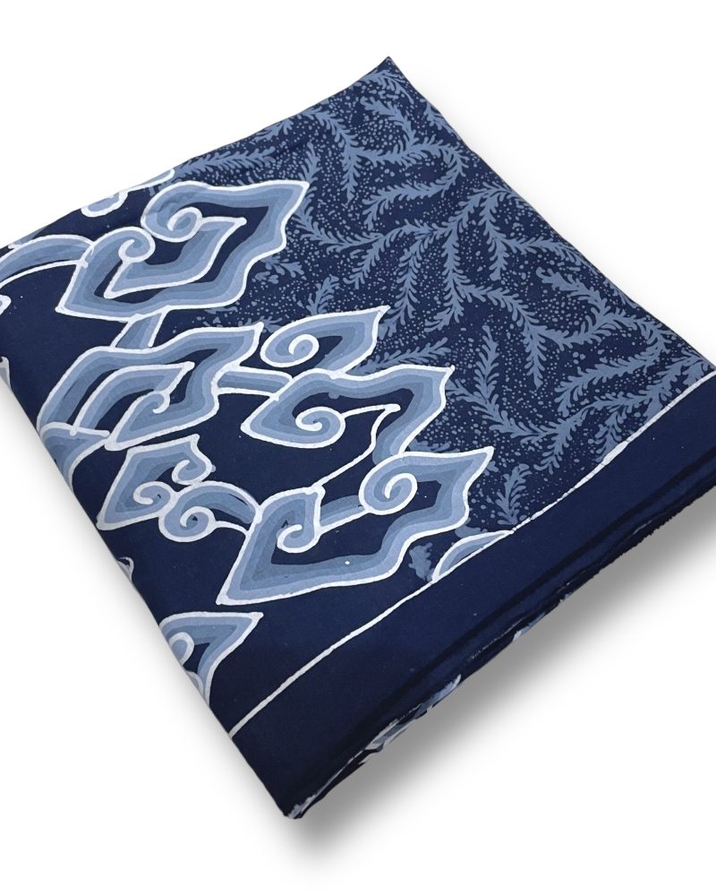 BATIK SALMA Kain Batik Tulis Warna Navy Motif Mega Mendung Kombinasi Bahan Katun Premium Primisima Ukuran 2.20 M x 1.15 M 1